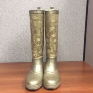 Ugg rain boots
